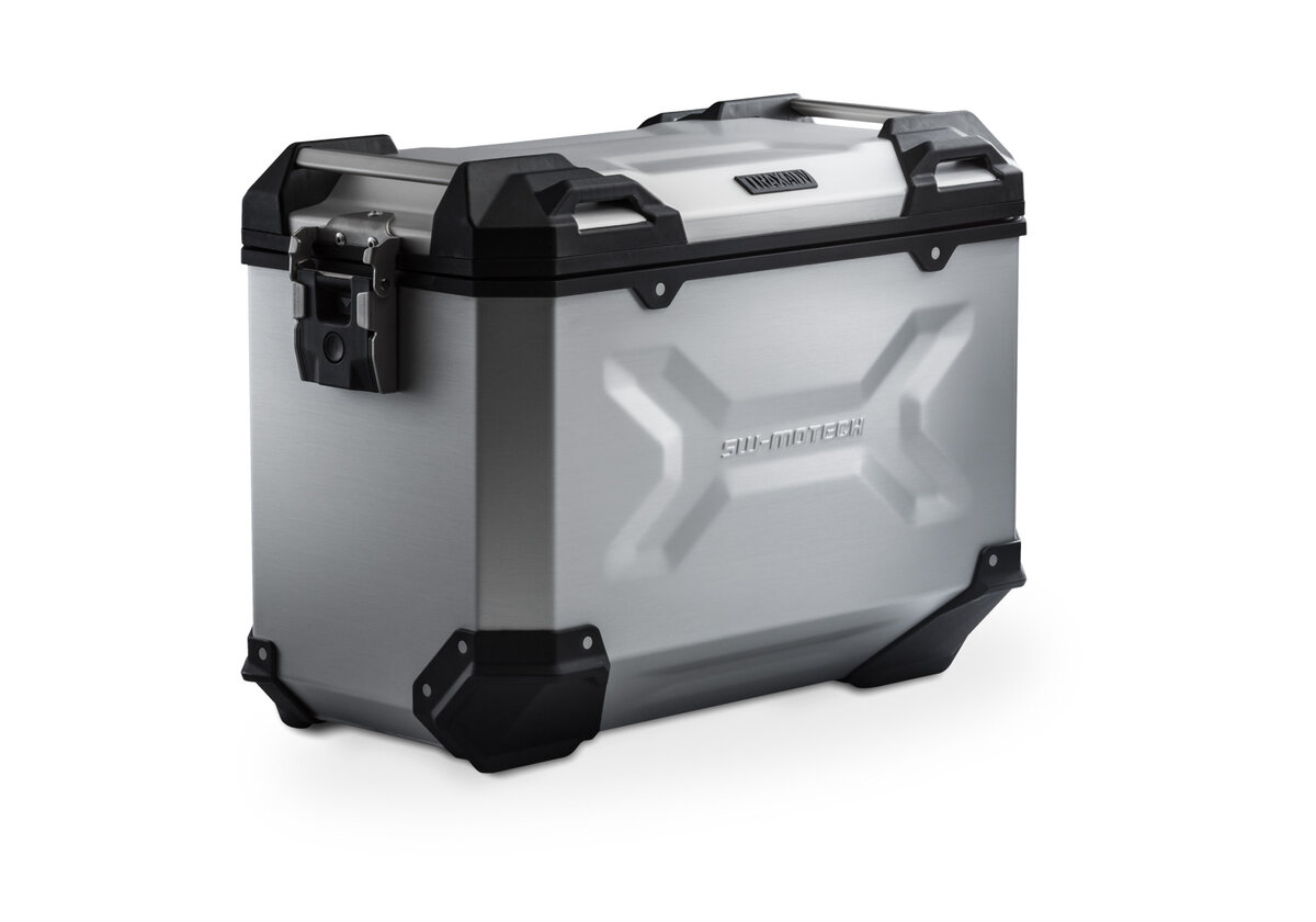 Adventure alumīnija sānu kaste kreisā L sudraba. 45.00 l. Adventure alumīnija sānu kaste kreisā L sudraba. 45.00 l.