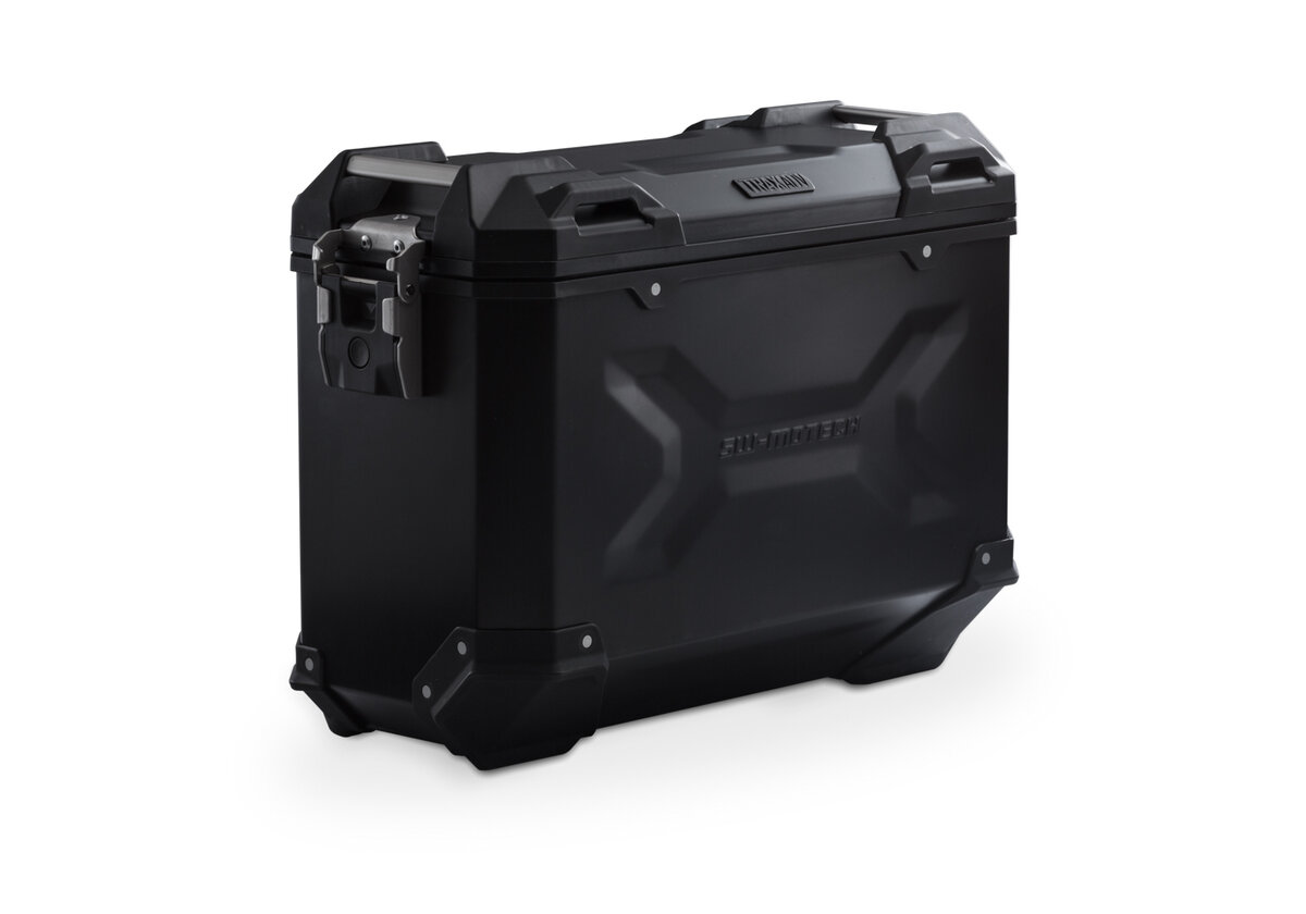 Adventure alumīnija sānu kaste kreisā M melna. 37.00 l. Adventure alumīnija sānu kaste kreisā M melna. 37.00 l.