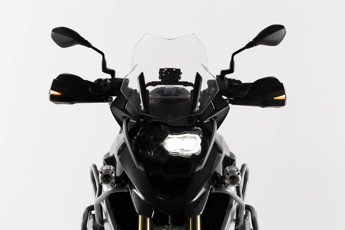 Roku sargi KOBRA BMW R1200GS/R1200GSA/R1200R/S1000XR/F900R. Roku sargi KOBRA BMW R1200GS/R1200GSA/R1200R/S1000XR/F900R.