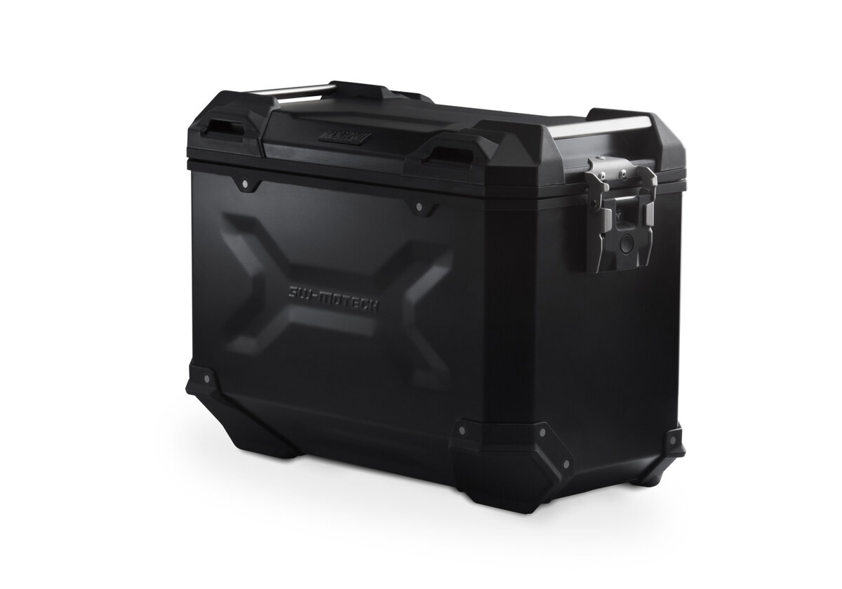 Adventure alumīnija sānu kaste labā L melna. 45.00 l. Adventure alumīnija sānu kaste labā L melna. 45.00 l.