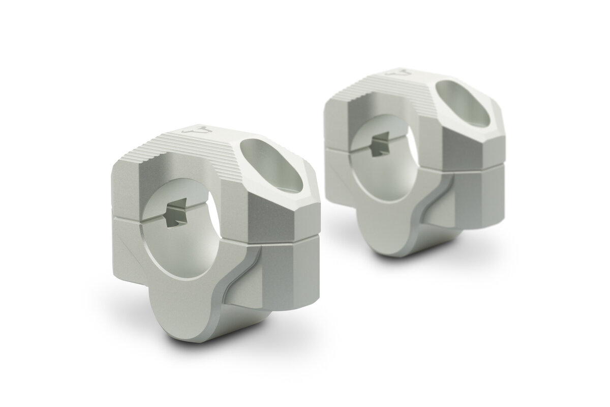 Stūres paaugstinātājs Ø 28 mm stūrei. Augstuma palielinājums par 20 mm. Sudrabs. Stūres paaugstinātājs Ø 28 mm stūrei. Augstuma palielinājums par 20 mm. Sudrabs.
