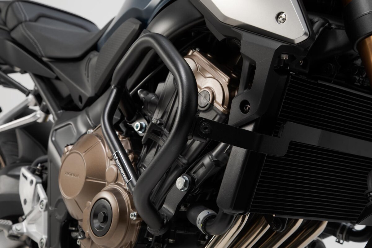 Aizsargstieņi Honda CB650F (14-) / CB650R (18-). Aizsargstieņi Honda CB650F (14-) / CB650R (18-).