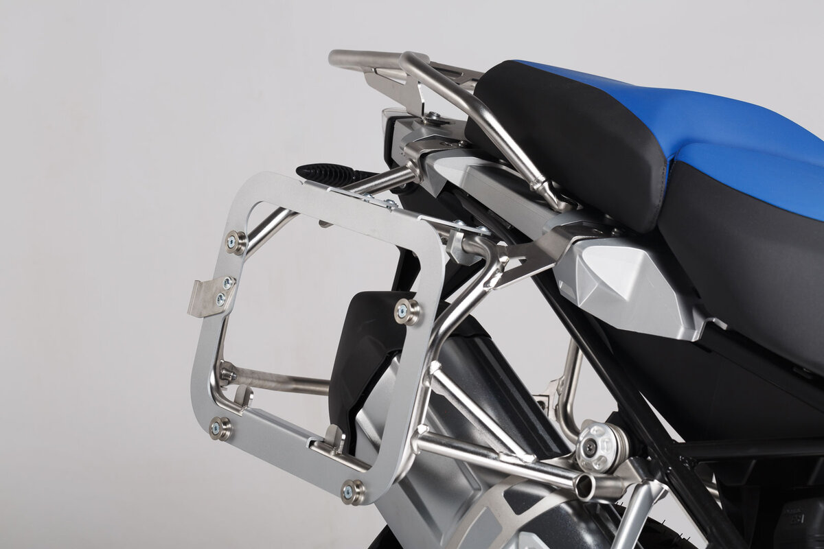 SW-MOTECH sānu bagāžnieka adapteris BMW F 850 GSA / R1200 / 1250 GSA LC SW-MOTECH sānu bagāžnieka adapteris BMW F 850 GSA / R1200 / 1250 GSA LC